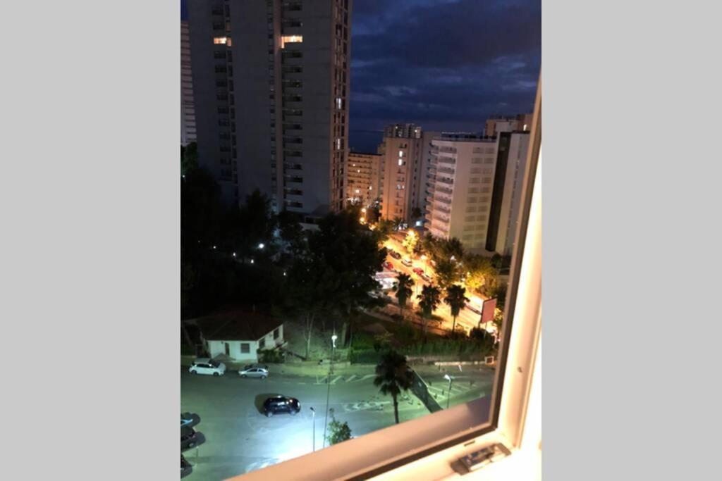 בנידורם Cosy Apartment 5 Min From The Beach , Sea View מראה חיצוני תמונה